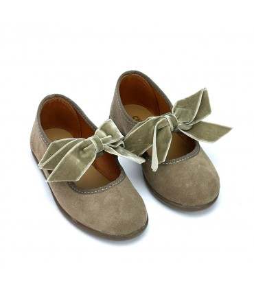 MANOLETINA NIÑA PIEL CHUCHES 900 SIN-0010 TAUPE