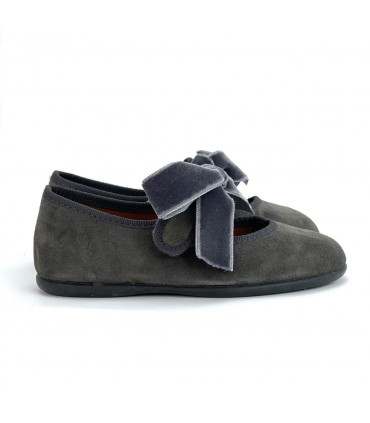 MANOLETINA NIÑA PIEL CHUCHES 900 SIN-0010 GRIS