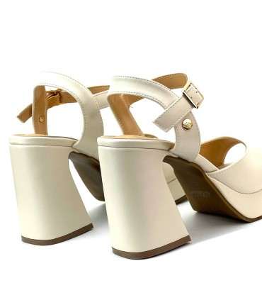 SANDALIA TACON ISTERIA 24048 BEIGE