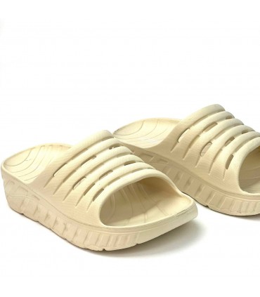 CHANCLA PLATAFORMA C40-463 BEIGE