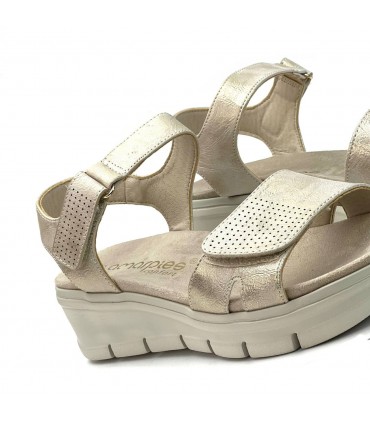 SANDALIA CONFORT AMARPIES ABZ26553 PLATINO