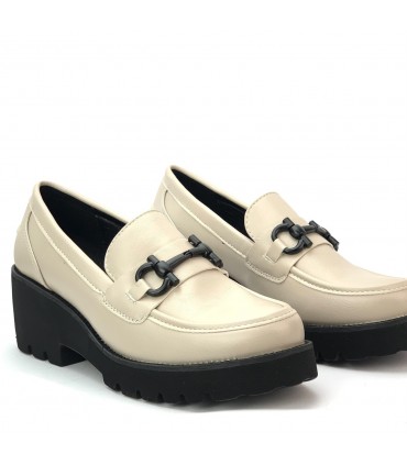 MOCASIN TACON ANCHO AMARPIES  AZS27220 CREMA