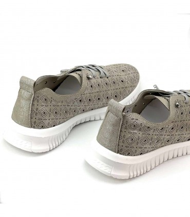 ZAPATILLA LIGERA CORDON ELASTICO AOG28352 PLATA