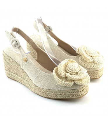 CUÑA CERRADA NATURAL FLOR CF-5040 BEIGE
