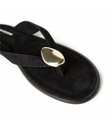 SANDALIA PLANA DEDO PLACA M6445 NEGRO