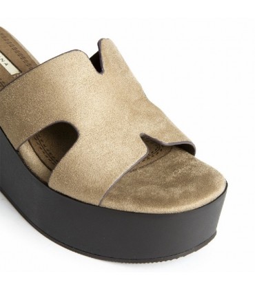 SANDALIA CUÑA M6371 ARENA
