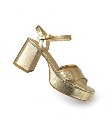 SANDALIA TACON ANCHO TIRAS CRUZADAS M2702 ORO