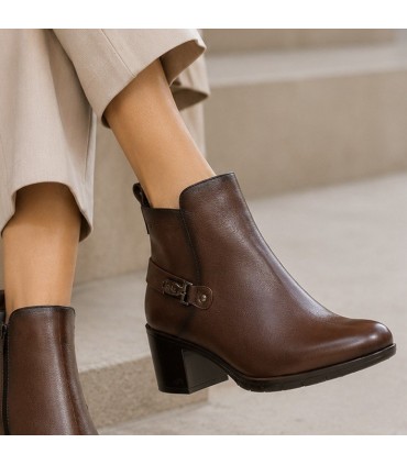 BOTIN PIEL TACON FLUCHOS NYDIA F1798 SUGAR CASTAÑO