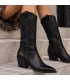 BOTA CAMPERA BORDADA M6761 NEGRO