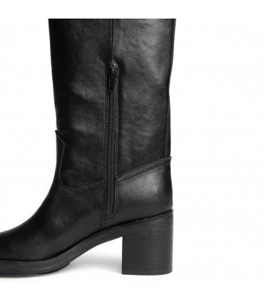 BOTA LISA TACON CUADRADO M6820 NEGRO